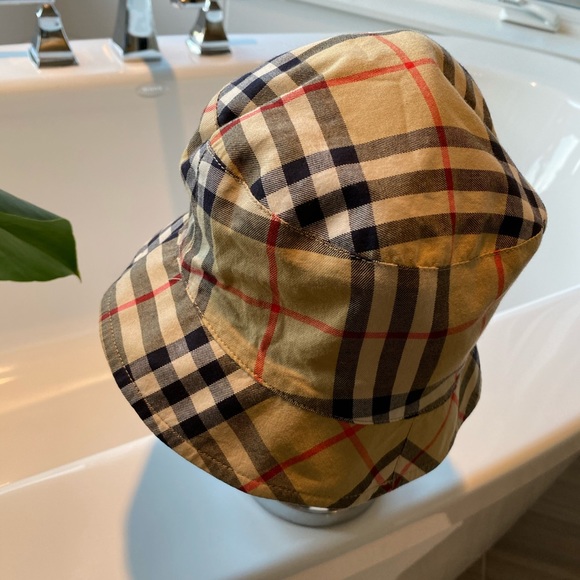 Vintage Burberry Bucket Hat - 💯 Authentic! - Picture 3 of 7